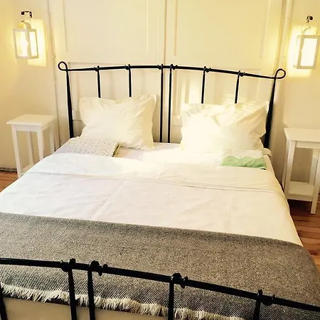 Interhost Guest Rooms&apartments Gasthuis